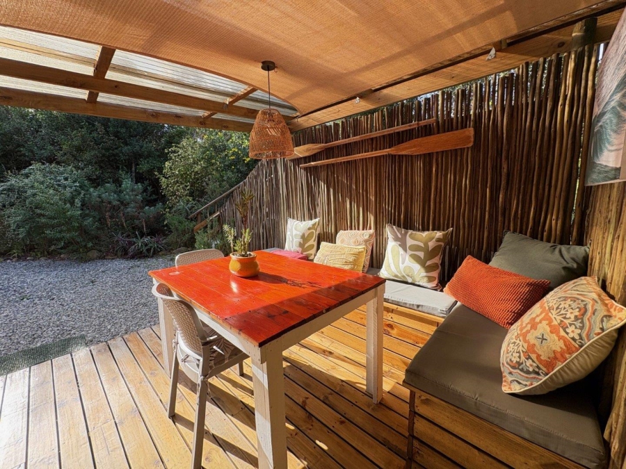 2 Bedroom Property for Sale in The Crags Western Cape